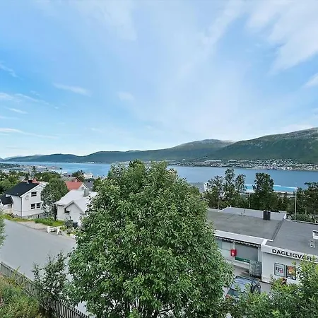 Appartamento Stunning Views & Location In *