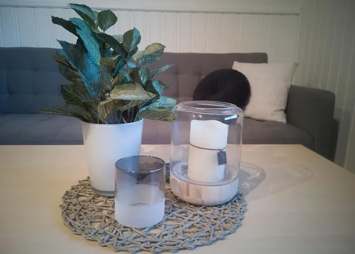 Stunning Views & Location In Apartmán Tromsø